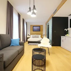 Bura I Jugo 4* Zadar